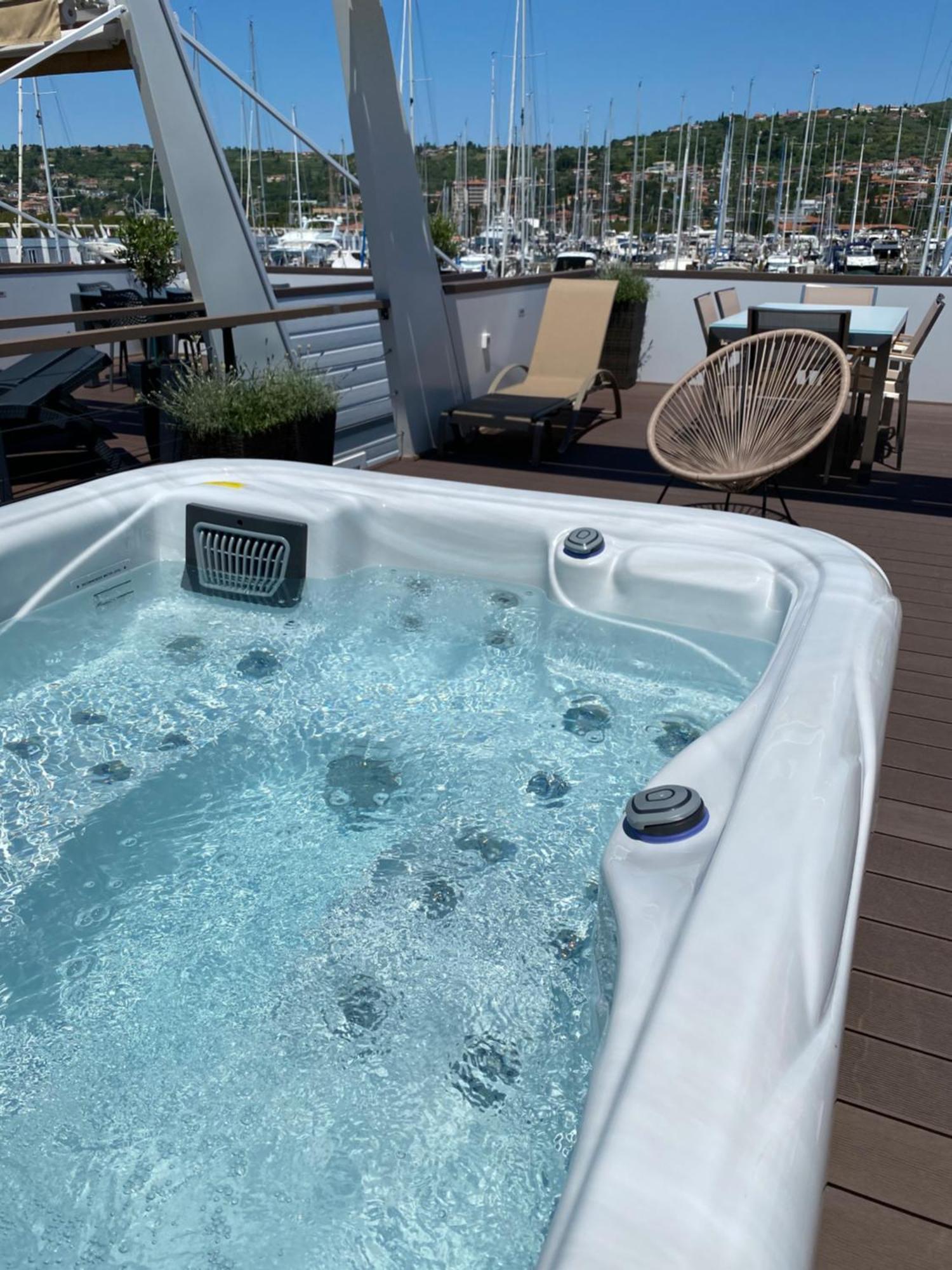 Floating House Blue Moon Villa Portoroz Phòng bức ảnh